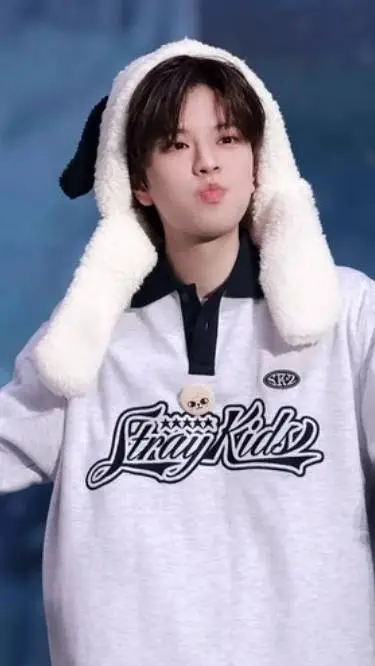 ai character: Seungmin background