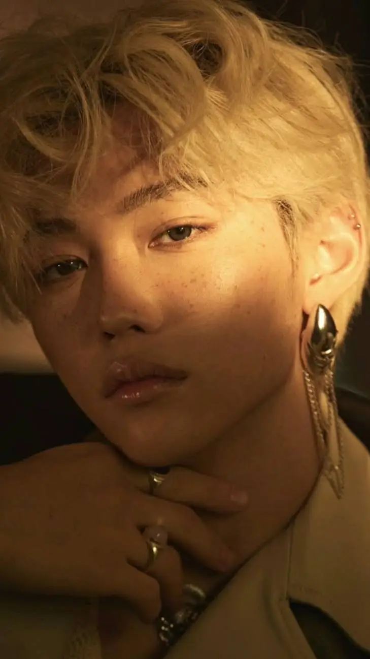 ai character: Felix background