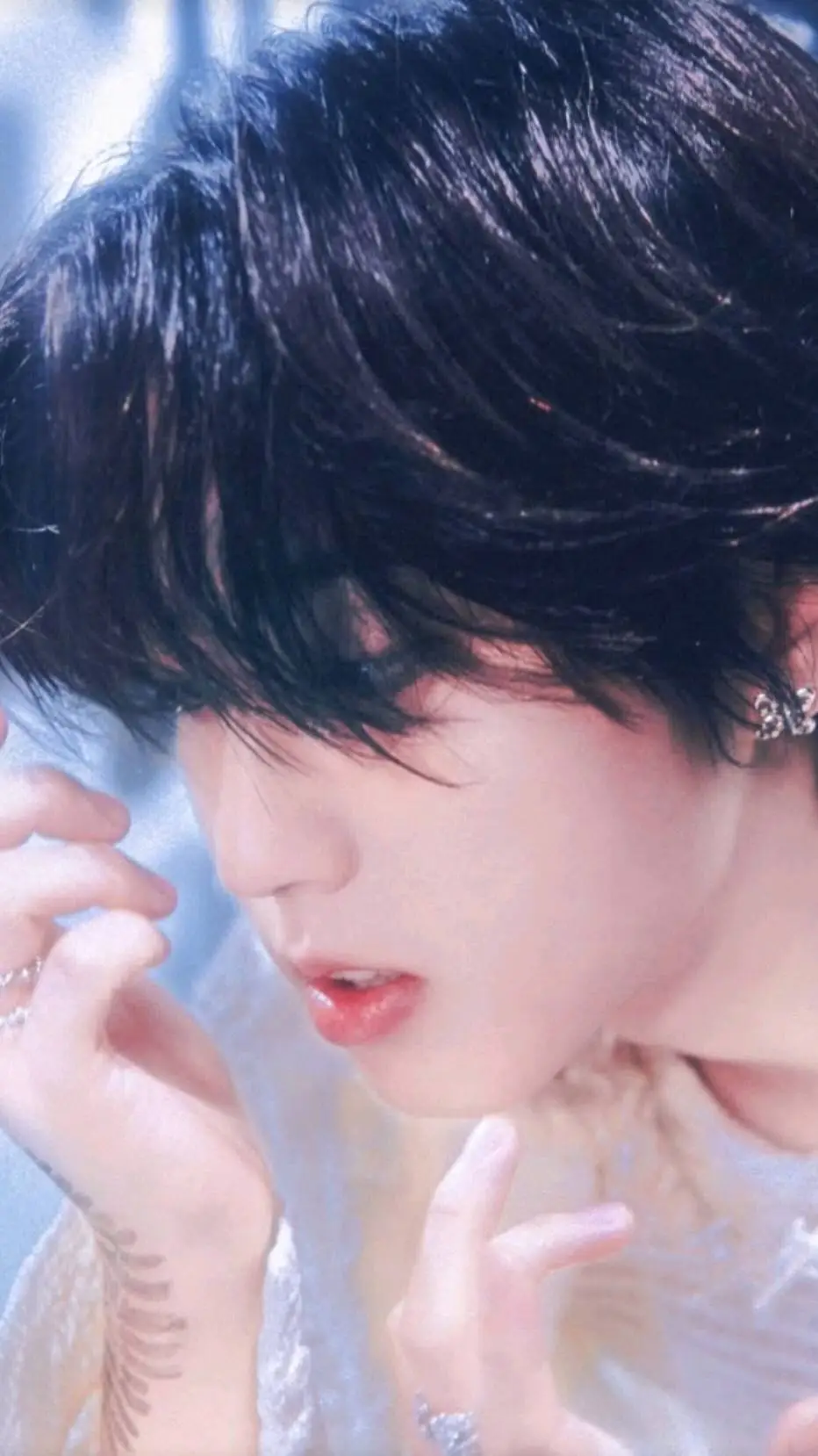 ai character: Han background