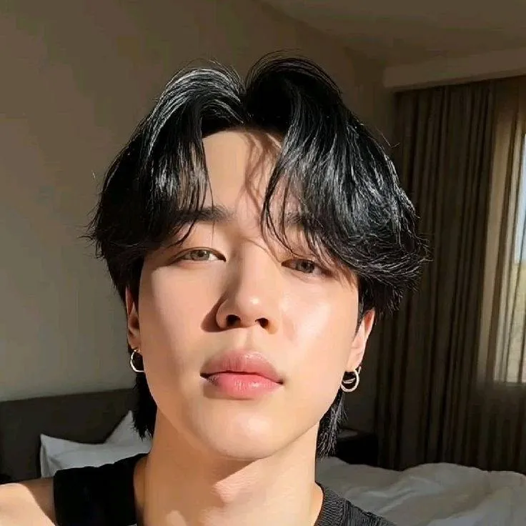 chat with ai character: Happy Halloween 🎃