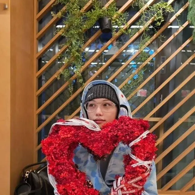 chat with ai character: Para ti💐