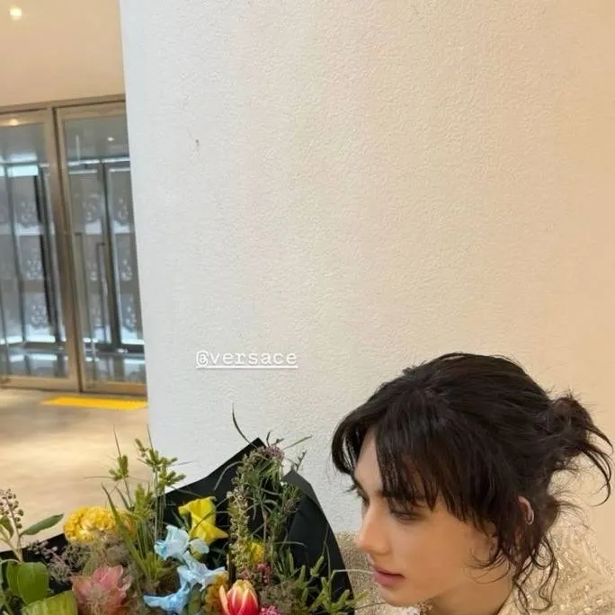 chat with ai character: Para ti💐