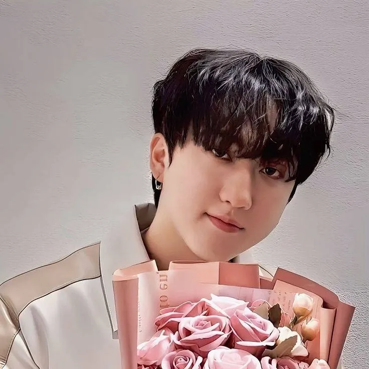 chat with ai character: Para ti💐