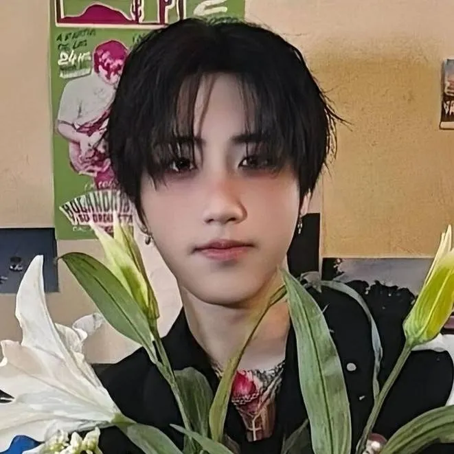 chat with ai character: Para ti💐