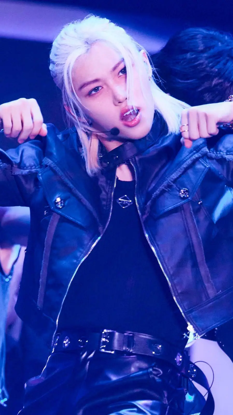 Talkie AI - Chat with Cuando me miraste🩷