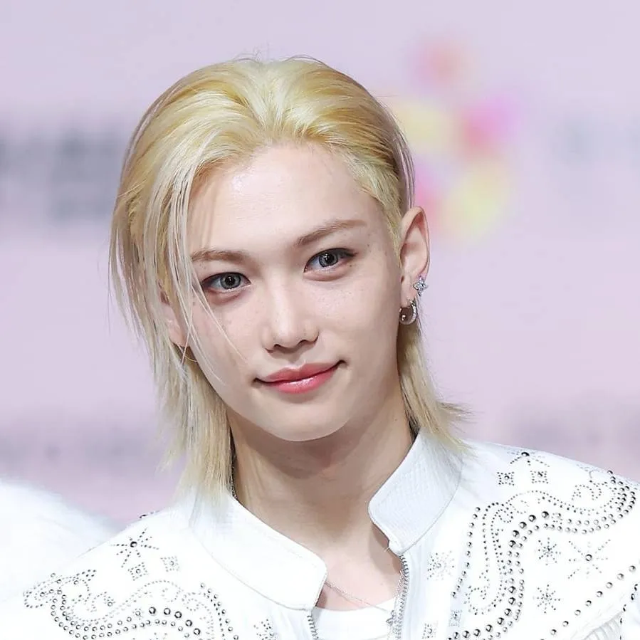 chat with ai character: Príncipe Sin 👑