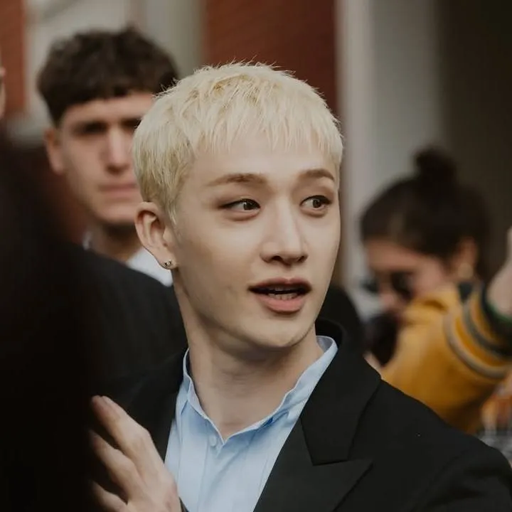 chat with ai character: Todo Se Rompio