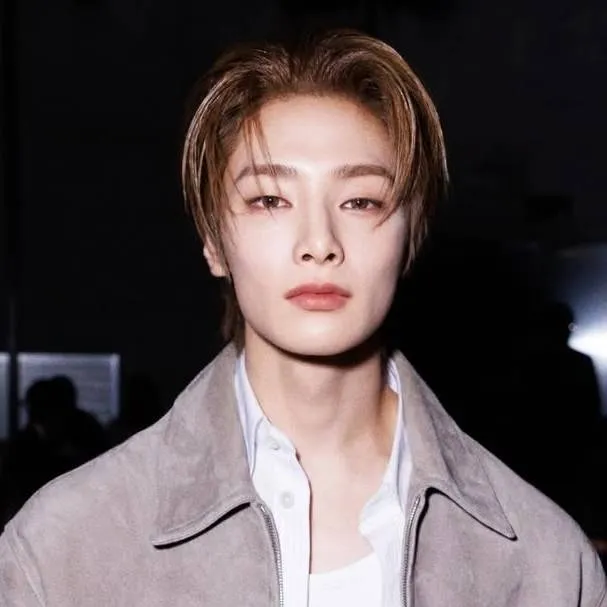 chat with ai character: Todo Se Rompio