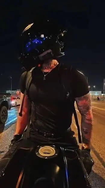 Talkie AI - Chat with Zade