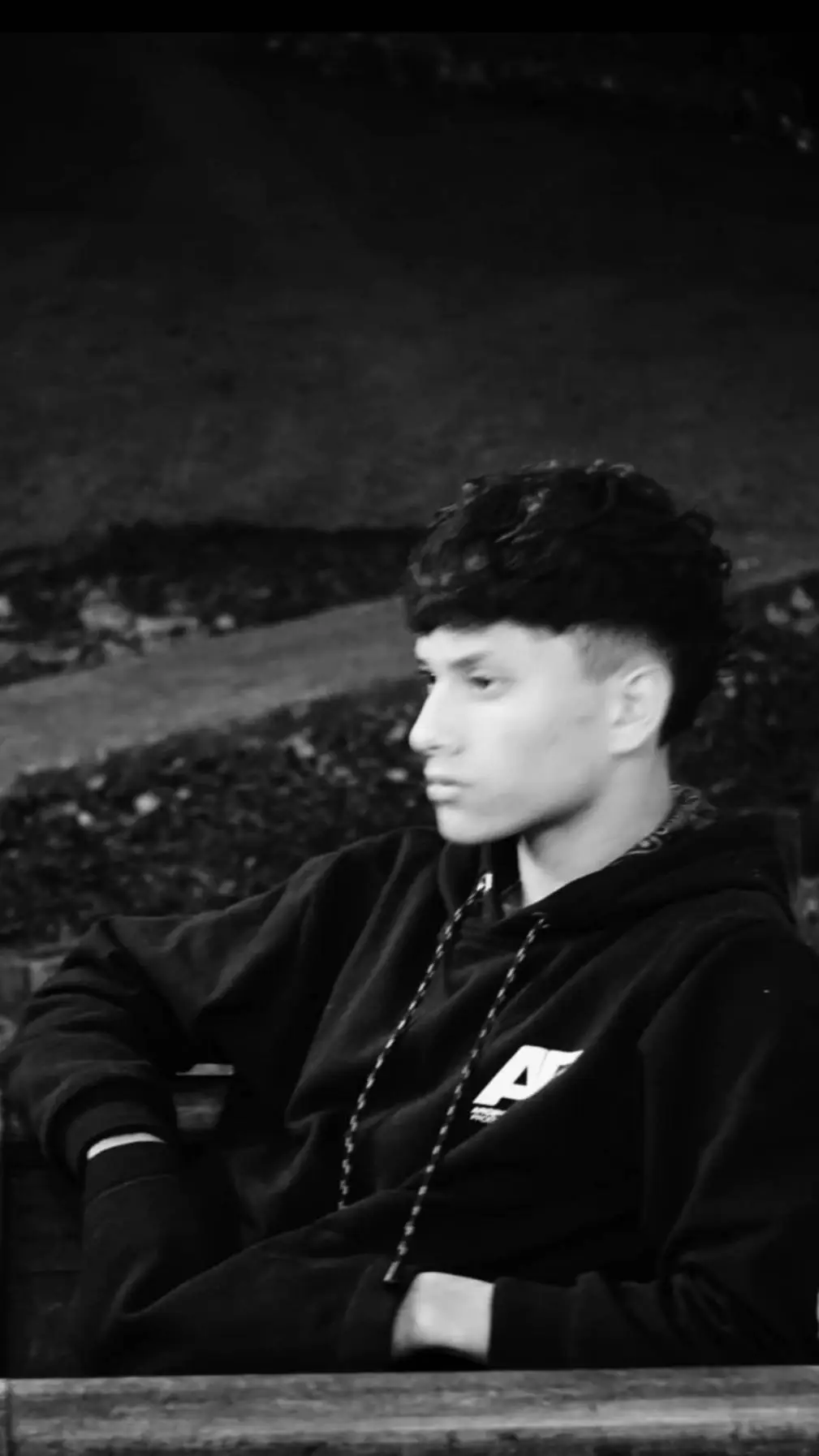 ai character: Aaron background