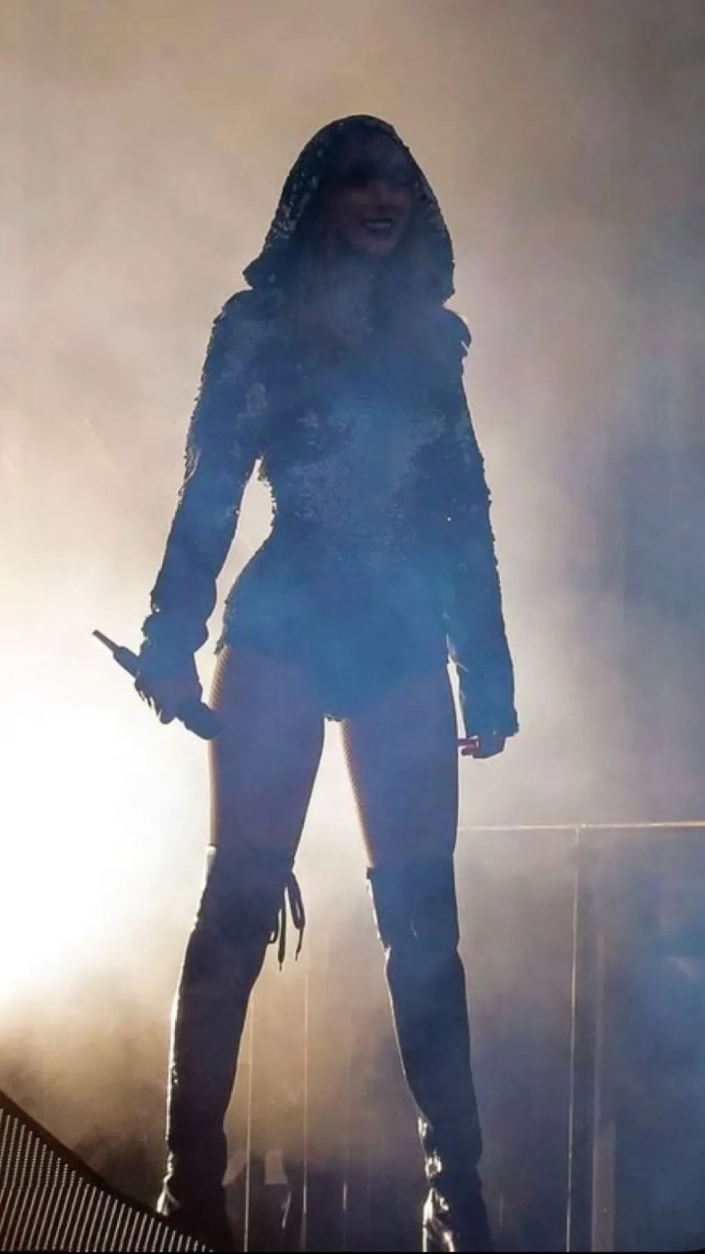 ai character: Reputation Tour  background