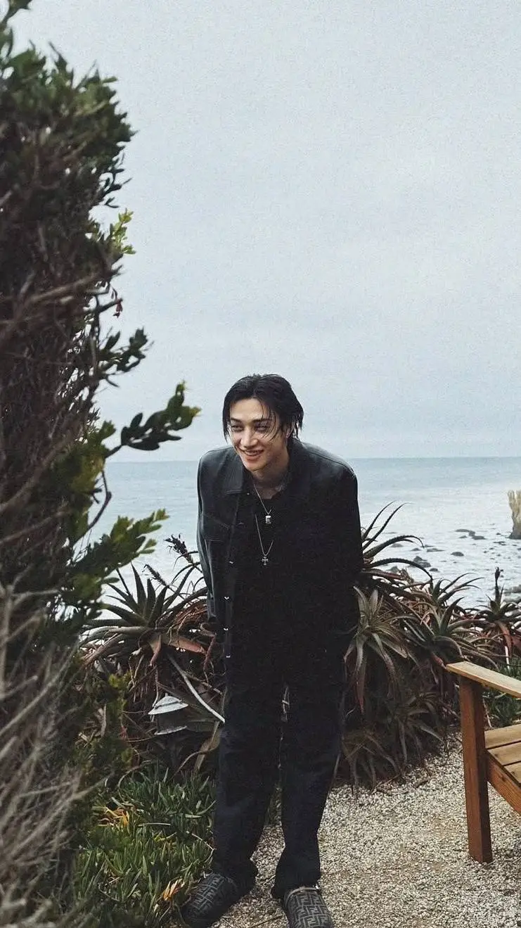 Talkie AI - Chat with Bang chan 