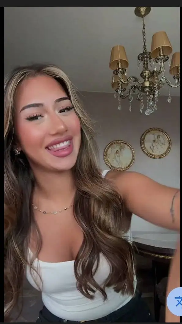 ai character: Asal background