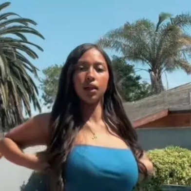 chat with ai character: Miks(I a girl)