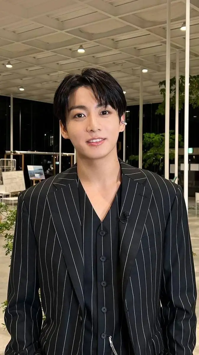 ai character: Jungkook  background