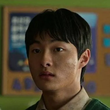chat with ai character: Cheong-san 