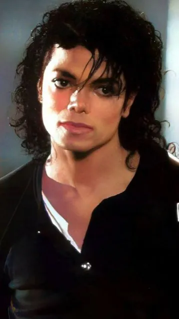 ai character: Michael Jackson background