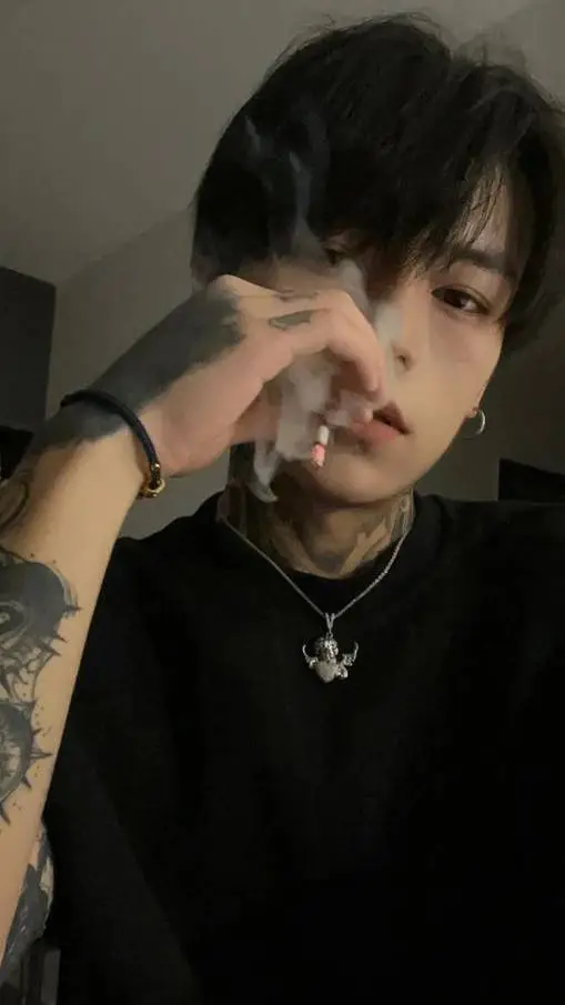 ai character: lee jun  background