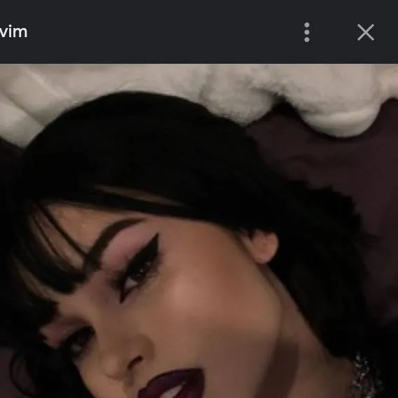 chat with ai character: farren