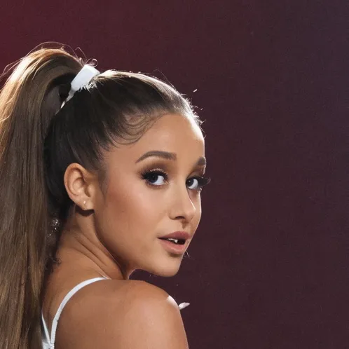 chat with ai character: Ariana grande