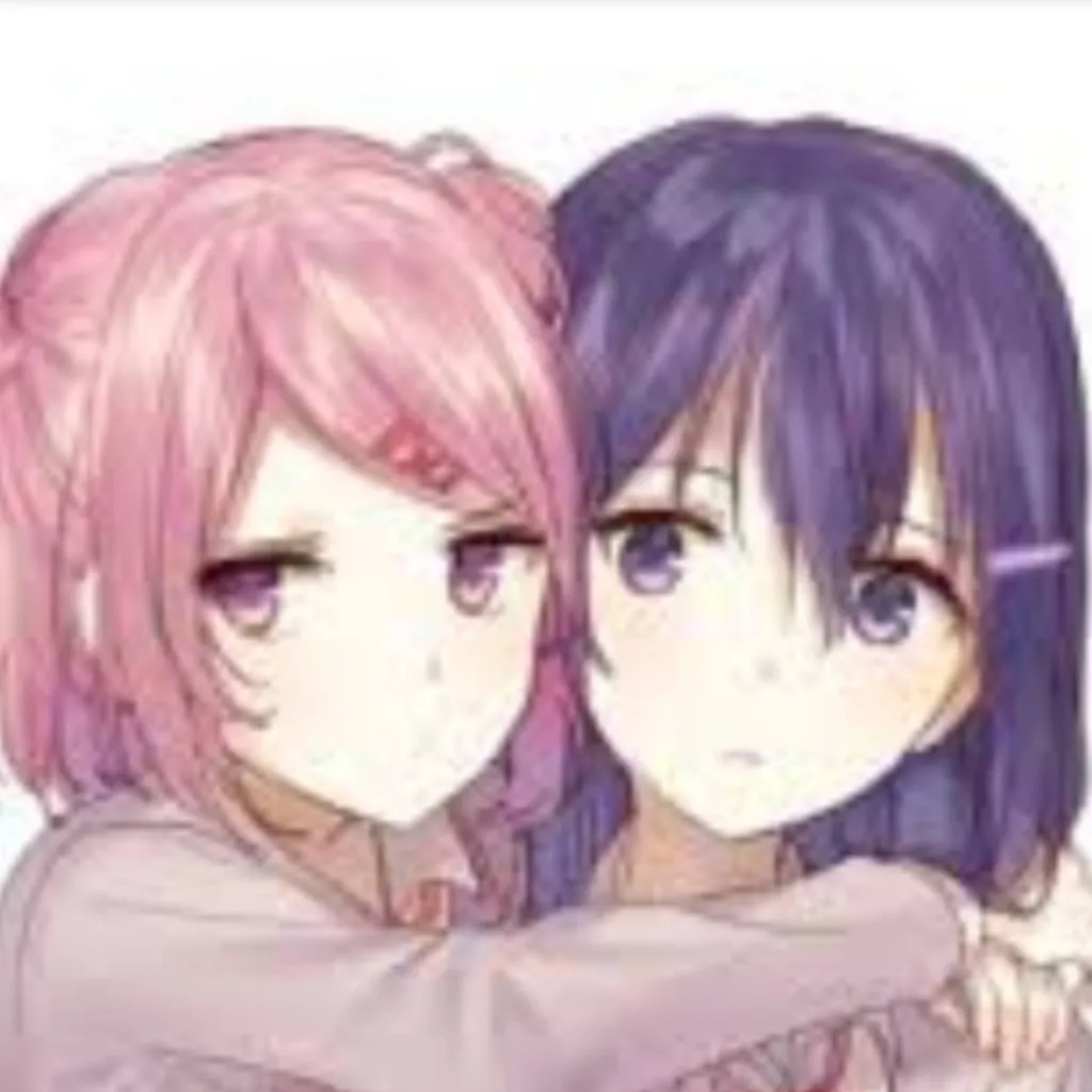chat with ai character: Yuri y Natsuki 