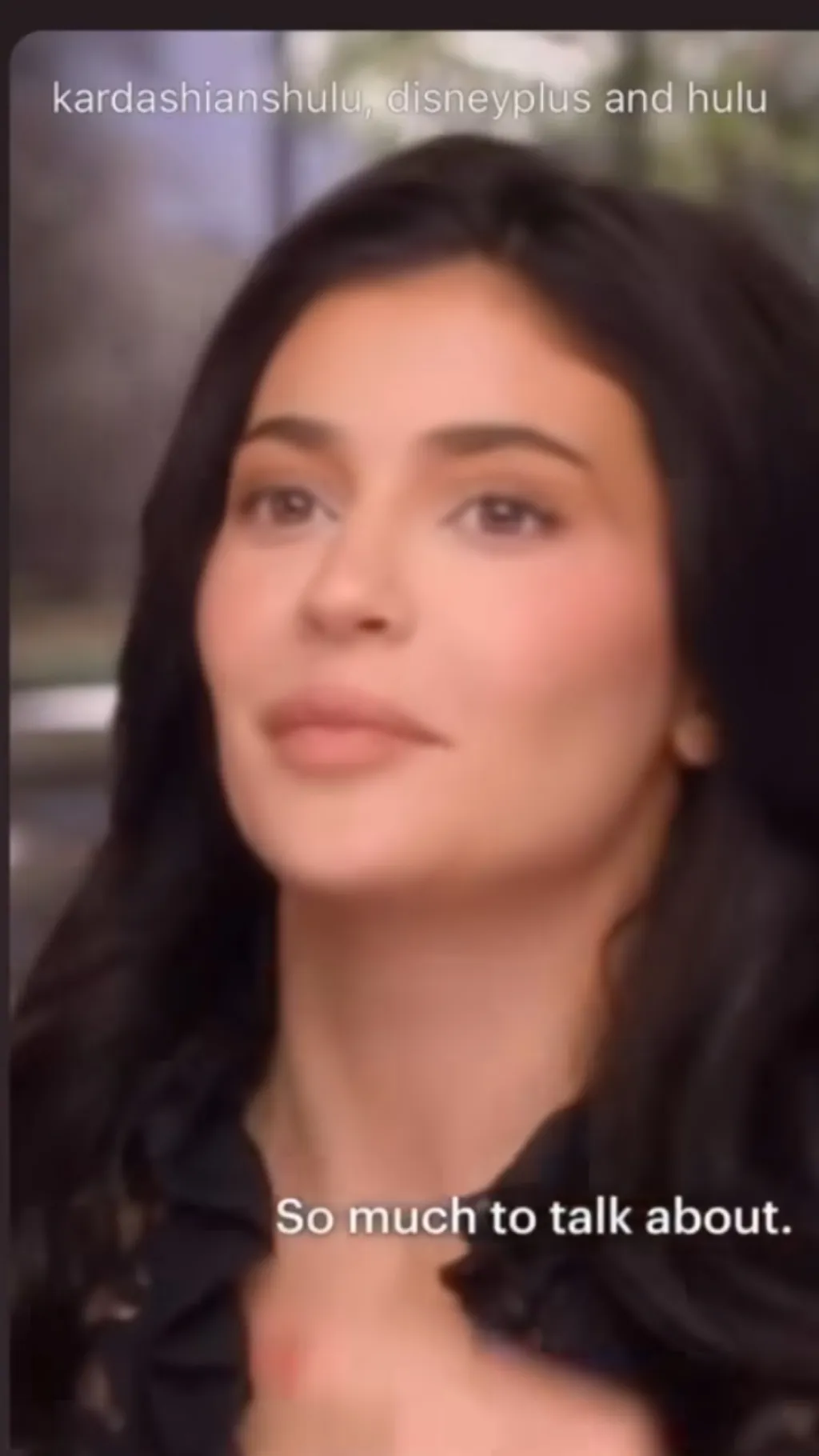 ai character: Kylie jenner  background