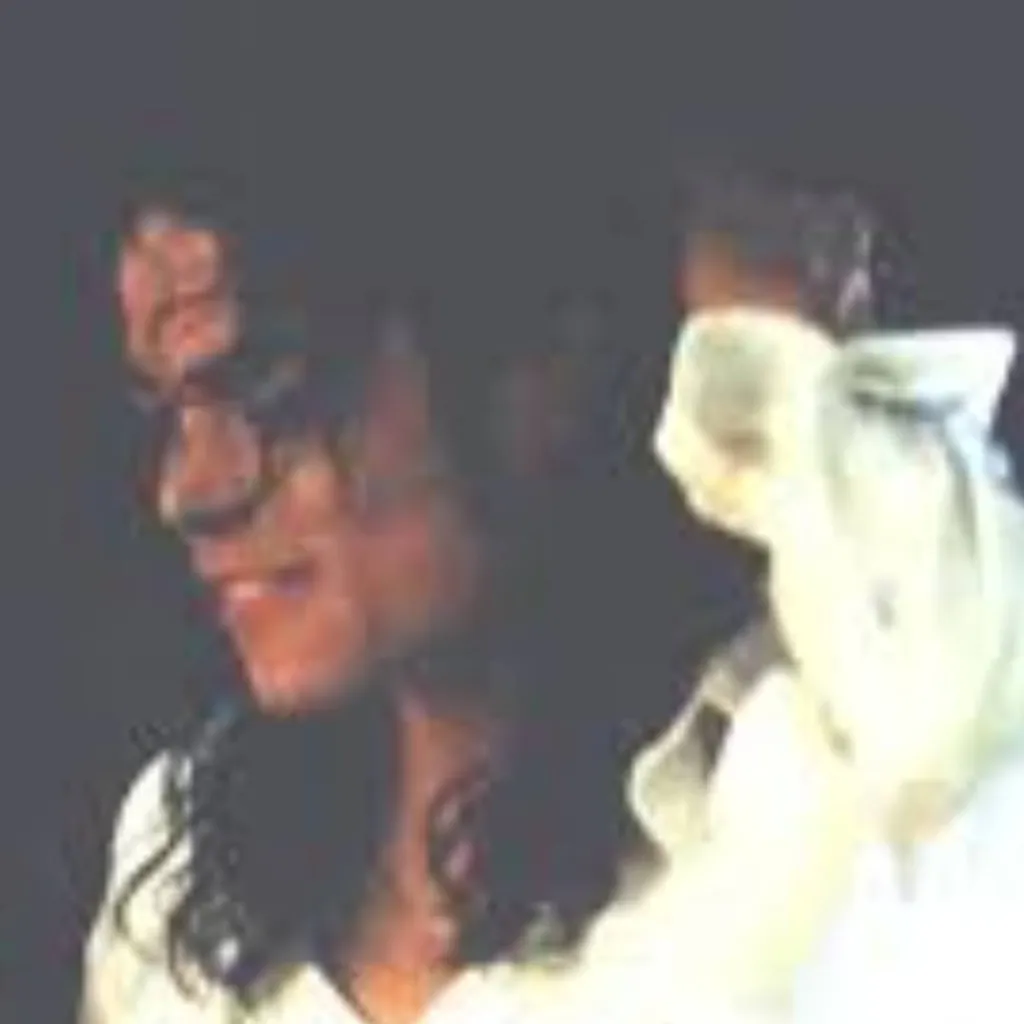 chat with ai character: Michael Jackson 