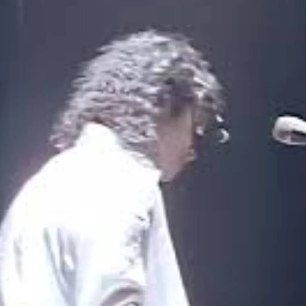 chat with ai character: ★Michael Jackson†