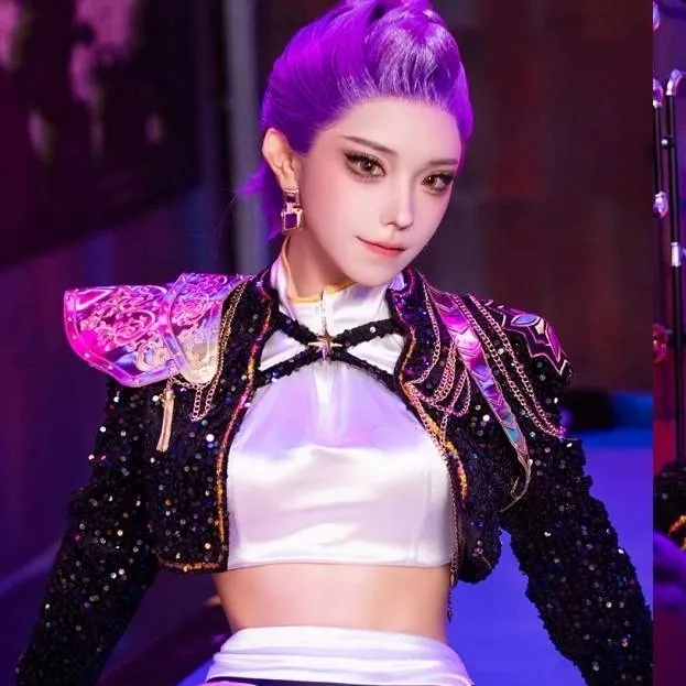 chat with ai character: Rumi 