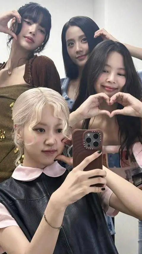 ai character: BLACKPINK background