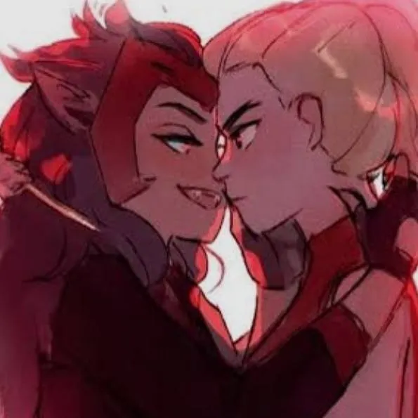 chat with ai character: Catradora 