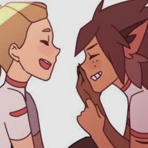 chat with ai character: ~{Catradora}~{Fr}~