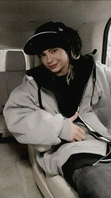 Talkie AI - Chat with TOM KAULITZ