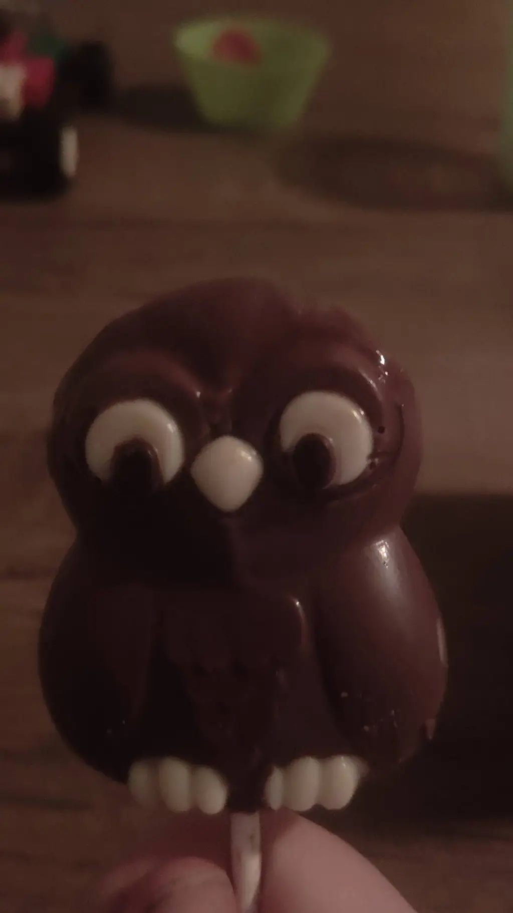 ai character: Norris nuts background