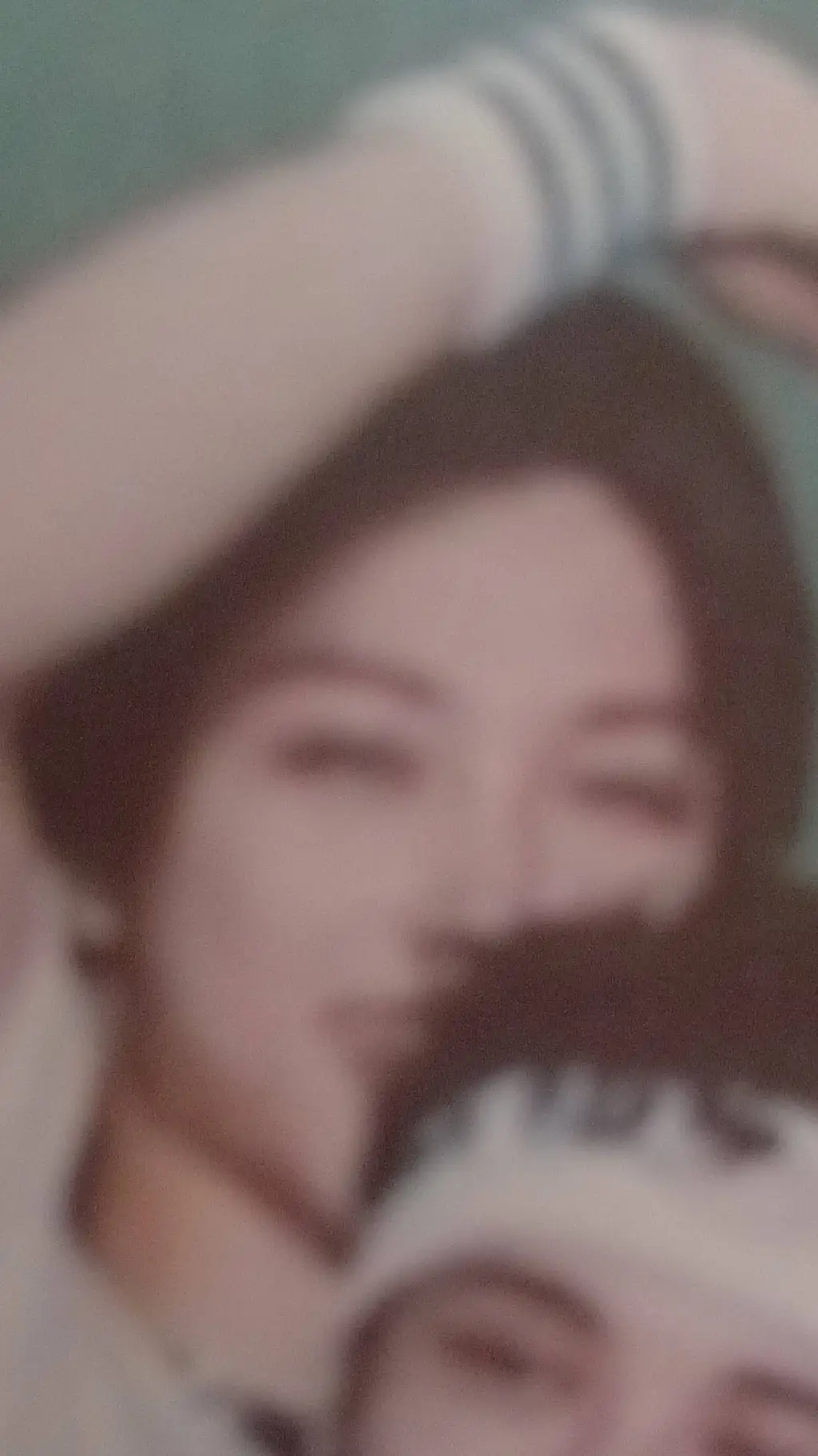 ai character: hyunlix background