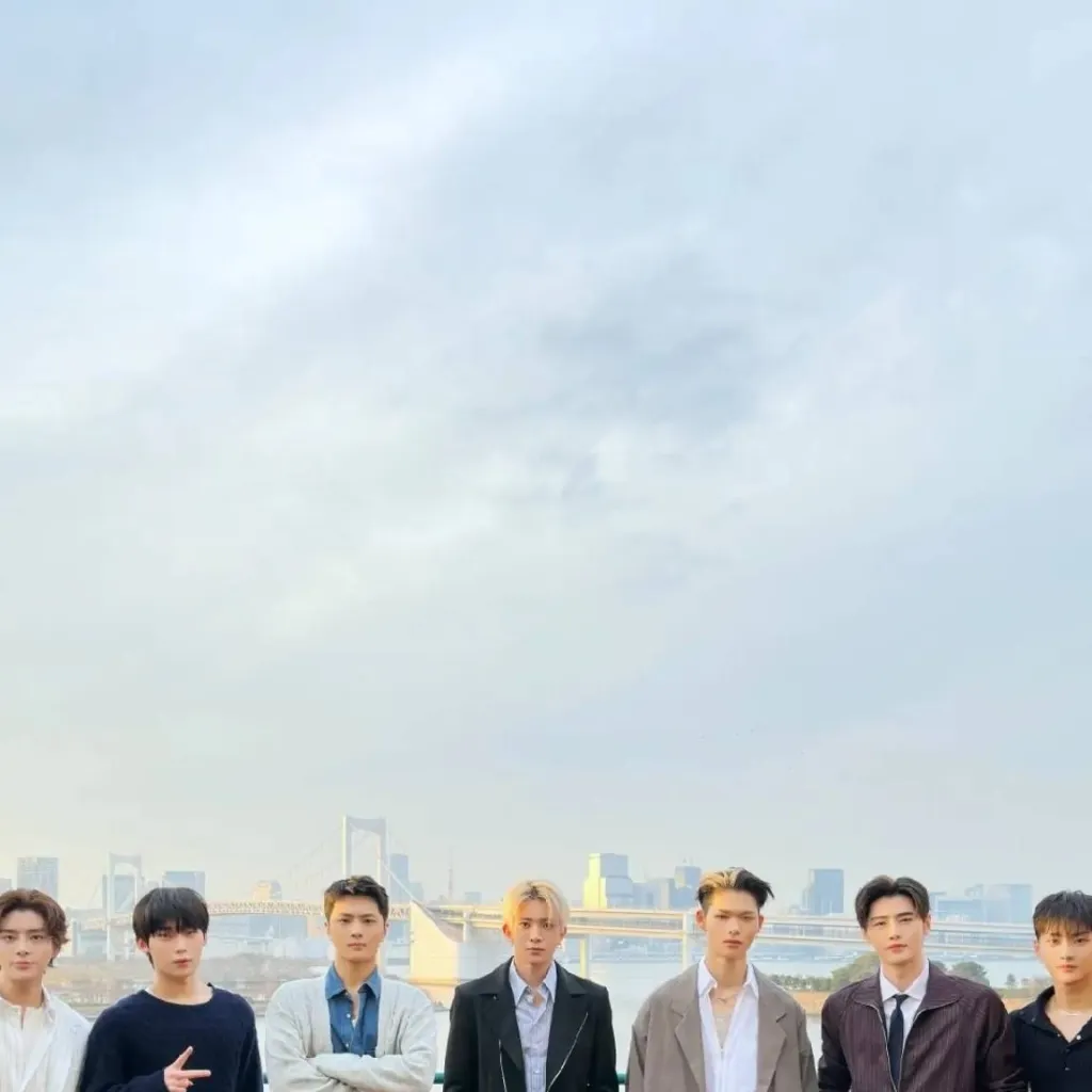 chat with ai character: ENHYPEN 