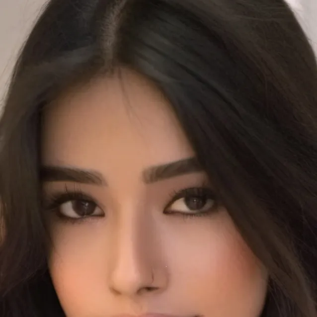 chat with ai character: Дияна