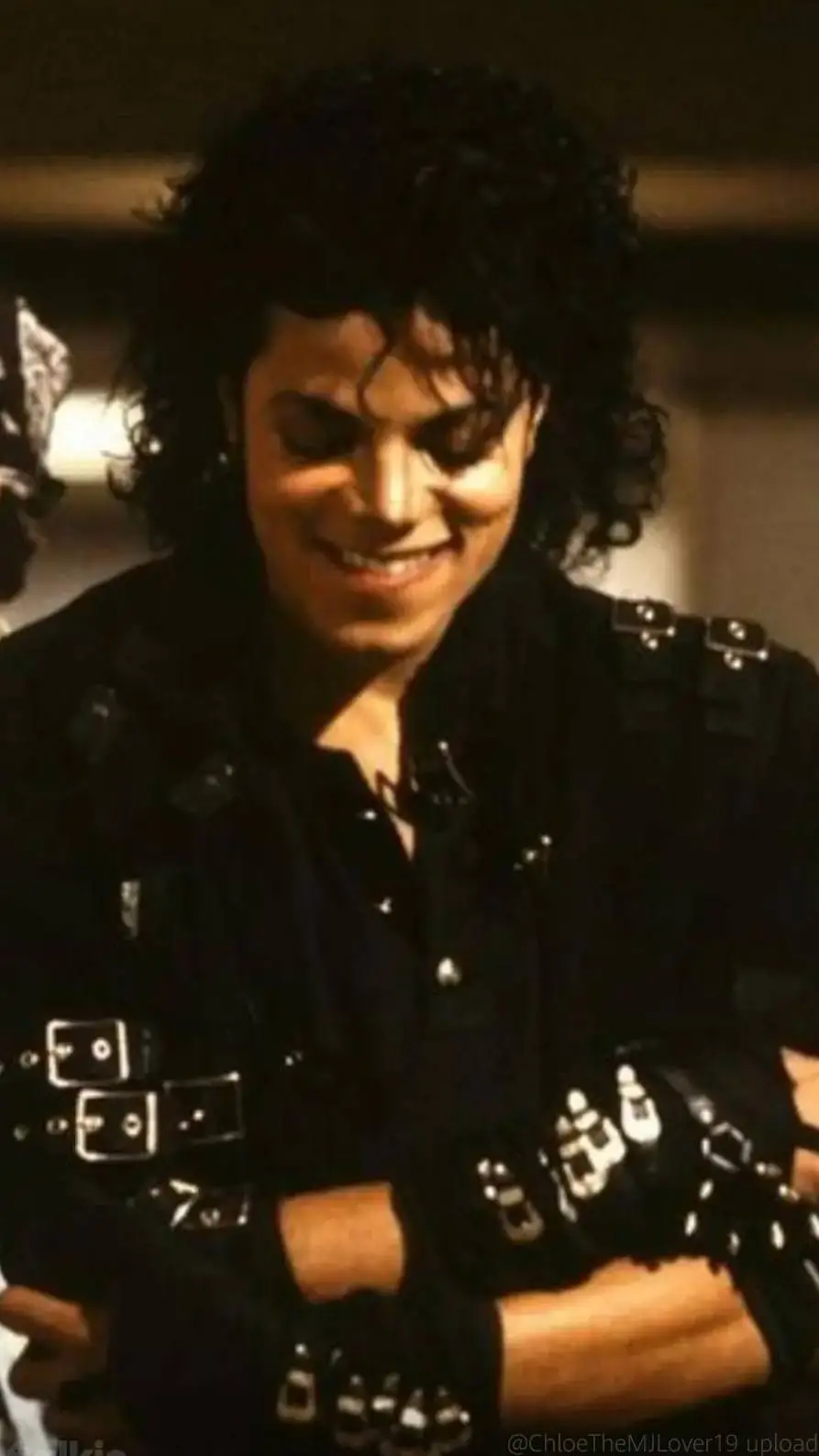 ai character: Michael Jackson  background