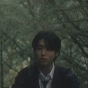 chat with ai character: Han Jisung𖤐