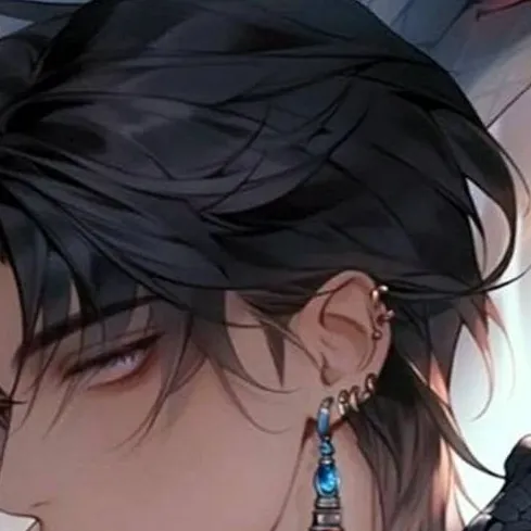 chat with ai character: ✚Elias ✚