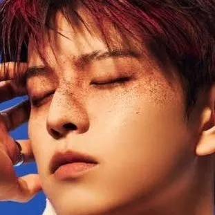 chat with ai character: Seungmin