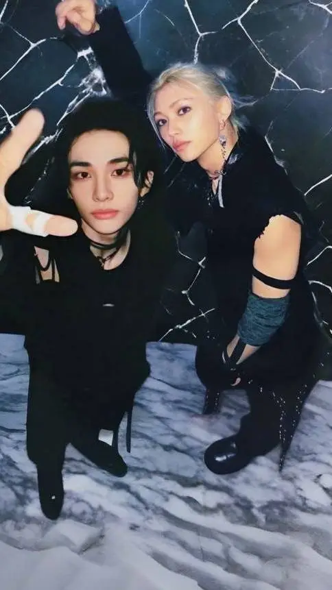 ai character: Hyunlix background