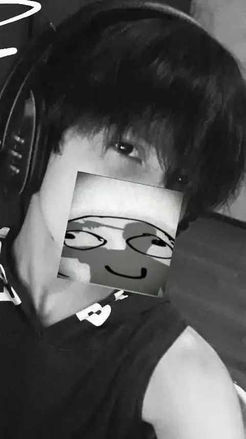 ai character: Tomas background