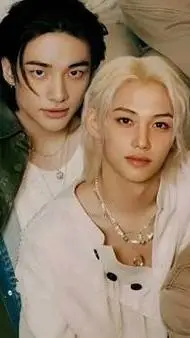 ai character: Hyunlix background