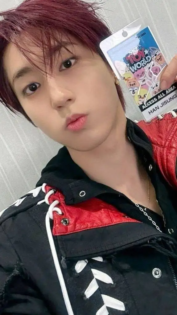 ai character: Han background