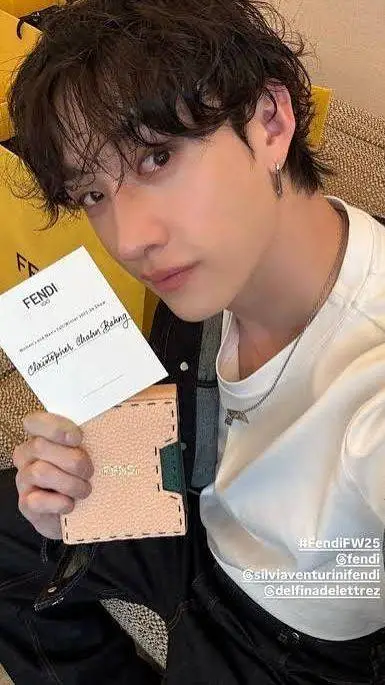 ai character: Bang Chan background