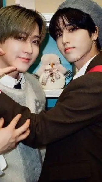 ai character: Changbin  background