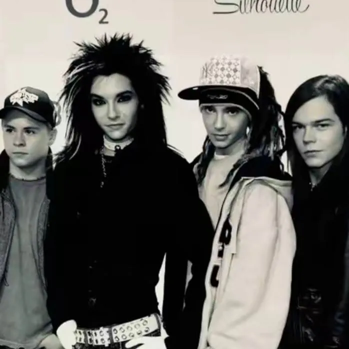 chat with ai character: Tokio hotel