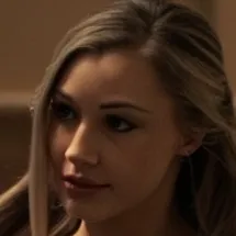 chat with ai character: Gabby