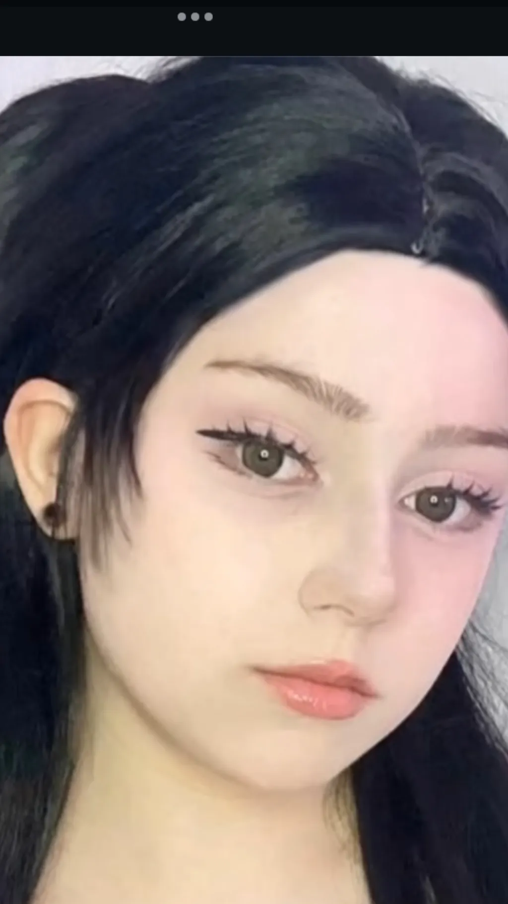 ai character: Upminaa  background